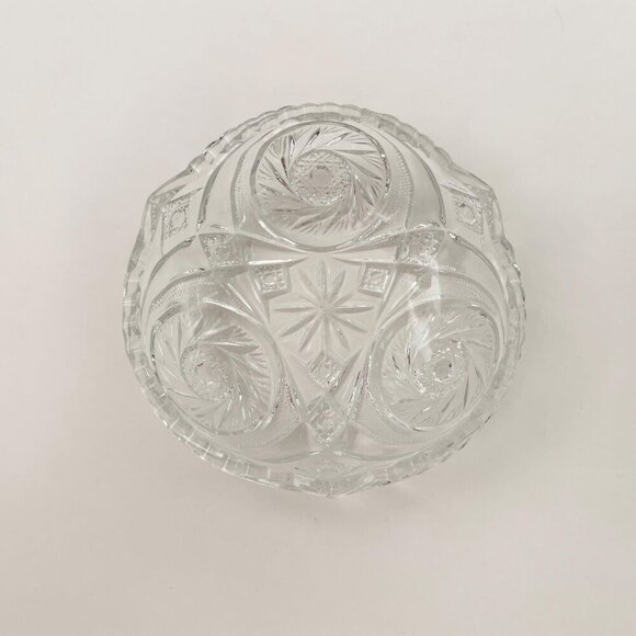 Early American Pressed Glass (EAPG) Vintage Clear Ornate Vintage Catchall Bowl - Picture 4 of 10